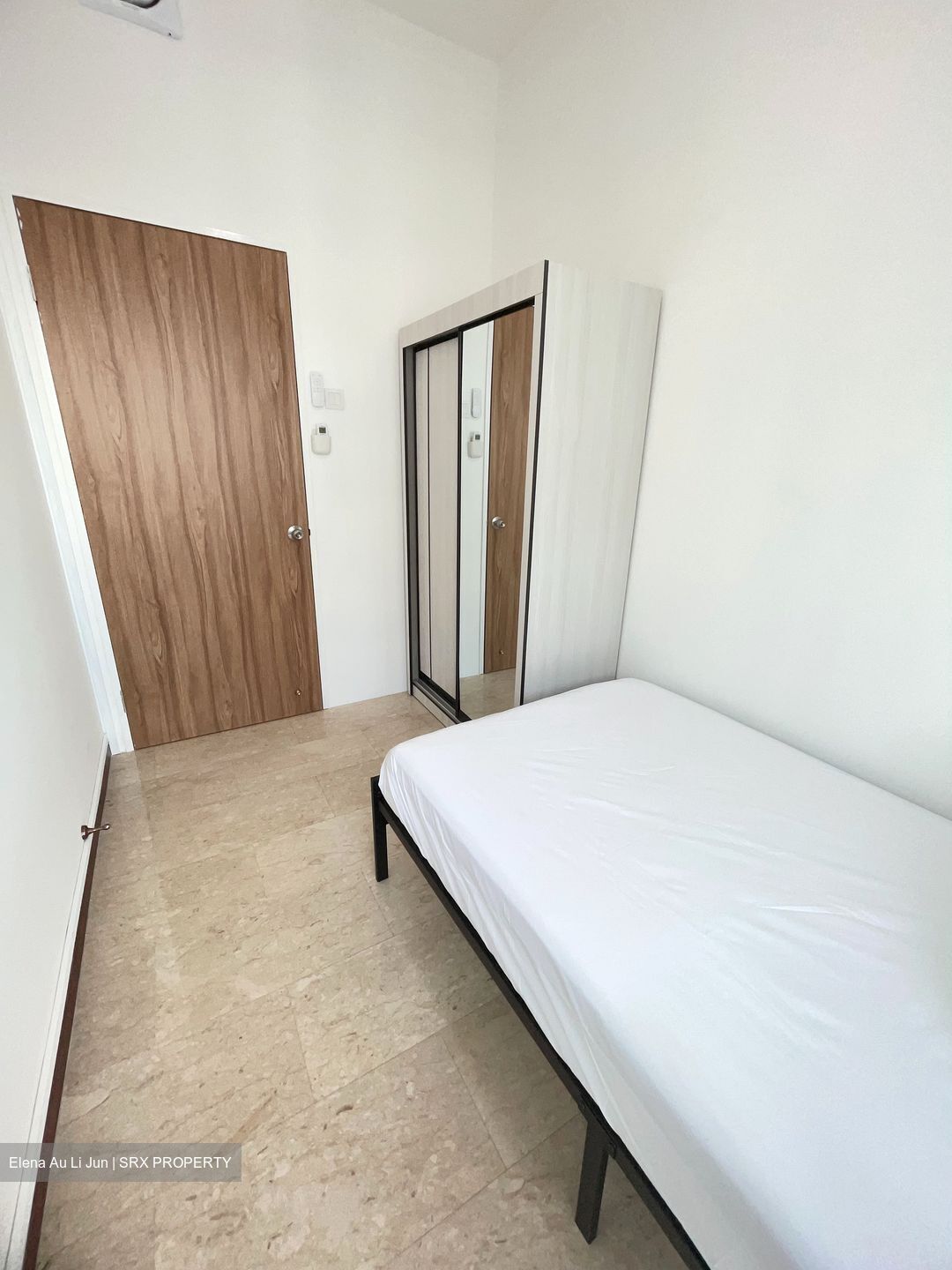 Central Grove (D14), Condominium #587765491